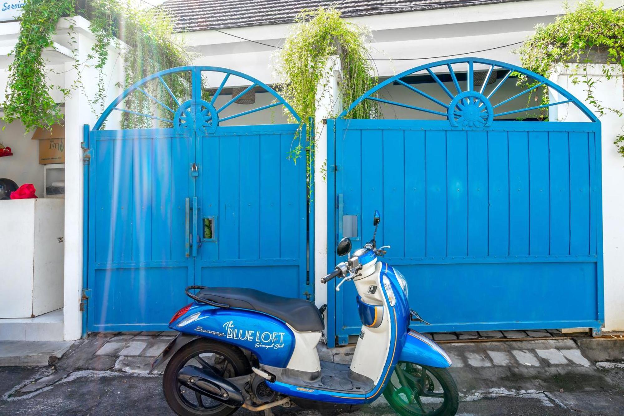 The Blue Loft Seminyak Free Scooter Apartment Exterior foto